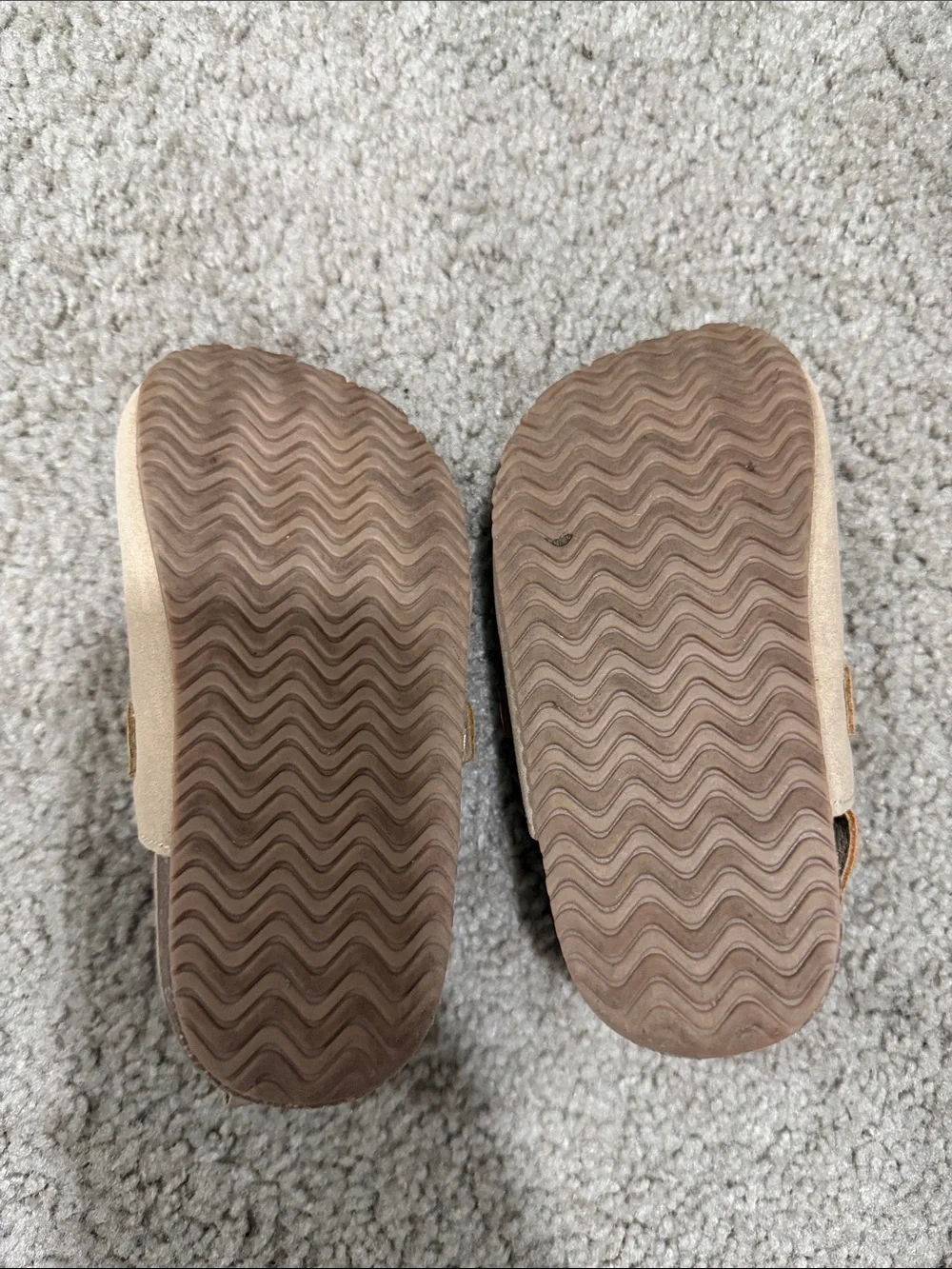 Carters soft suede